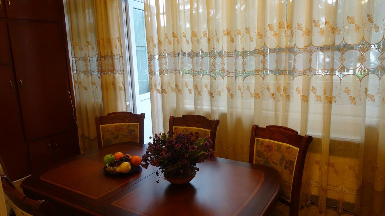 Apartment Vake-Saburtalo Tiflis Dış mekan fotoğraf